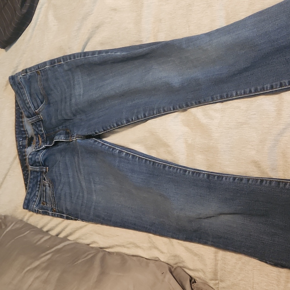 jeans